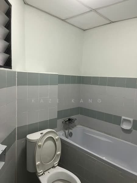 Apartment for Rent at MBF Tower - Kaze Kang - PropertyGuru.com.my