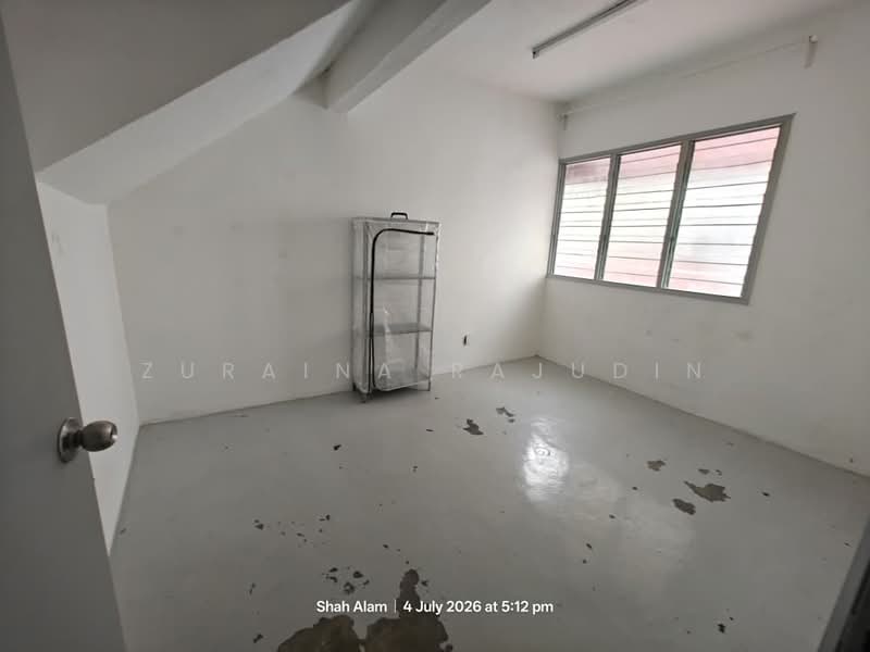 Rumah Teres 3 Tingkat untuk Disewa di Taman Sri Muda (Shah Alam) - Zuraina Rajudin - Interior - PropertyGuru.com.my