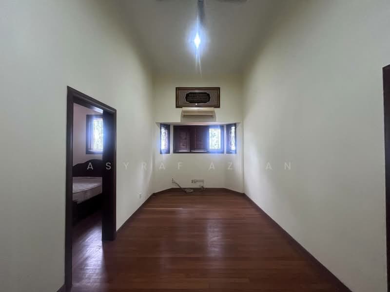 2-storey Terraced House for Sale in Pantai Dalam (Pantai) - Asyraf Azman - Interior - PropertyGuru.com.my
