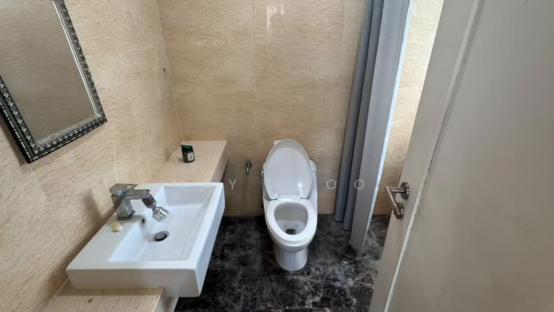 Service Residence for Sale at TriTower Residence @ Johor Bahru Sentral - May Khoo - Bathroom - PropertyGuru.com.my