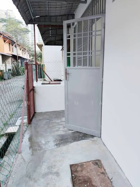 Rumah Teres 2 Tingkat untuk Dijual di Taman Tampoi Indah (Tampoi) - William Tay - PropertyGuru.com.my