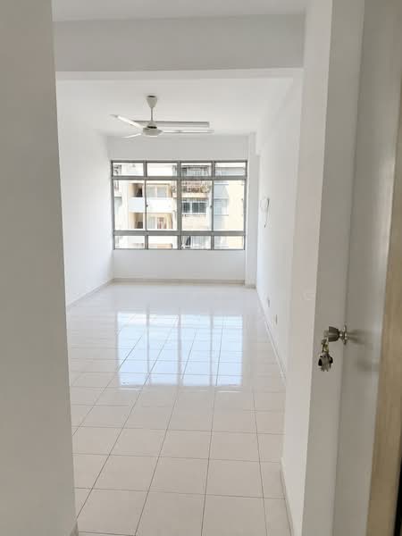 Pangsapuri untuk Disewa di Indah - Carson Ang - Living Room - PropertyGuru.com.my