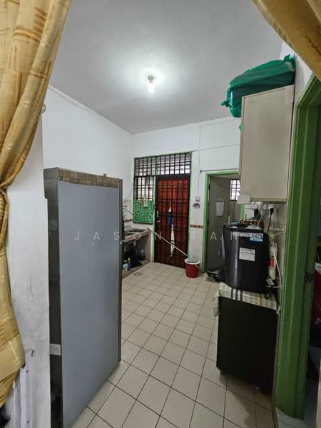 Rumah Teres 2 Tingkat untuk Dijual di Bukit Indah (Iskandar Puteri (Nusajaya)) - Jason Tan - Kitchen - PropertyGuru.com.my
