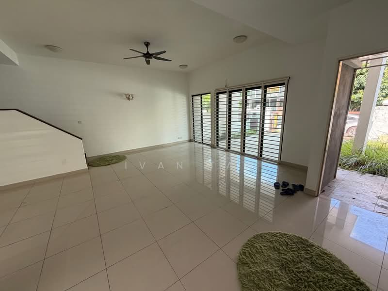 2-storey Terraced House for Sale in Alam Impian (Shah Alam) - Ivan Tan - Living Room - PropertyGuru.com.my