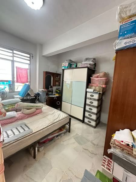 Pangsapuri untuk Dijual di Taman Bukit Jambul - Cheau Chie Ooi - Bedroom - PropertyGuru.com.my