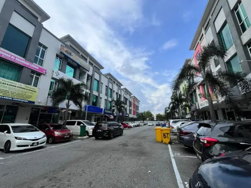 Shop / Office for Sale in Larkin (Johor Bahru) - Lai Kok Seng - Exterior - PropertyGuru.com.my