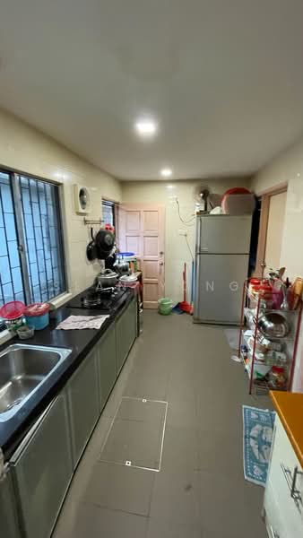 1-storey Terraced House for Sale in Taman Bukit Maluri (Kepong) - Sean Yong - Kitchen - PropertyGuru.com.my