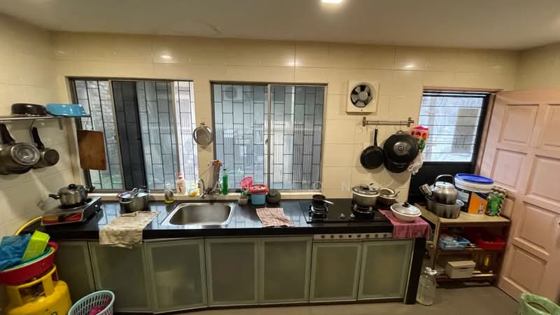 1-storey Terraced House for Sale in Taman Bukit Maluri (Kepong) - Sean Yong - Kitchen - PropertyGuru.com.my