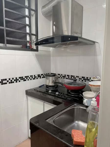Rumah Teres untuk Disewa di Sungai Long (Bandar Sungai Long) - Derrick Hee - Kitchen - PropertyGuru.com.my