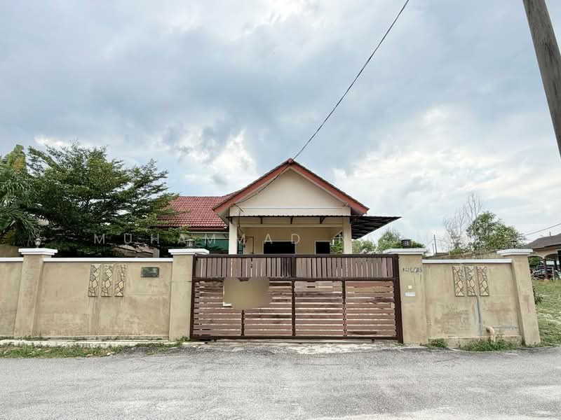 Bungalow House for Sale in Bandar Baru Kerteh (Kerteh) - Muhammad Najmi - Exterior - PropertyGuru.com.my