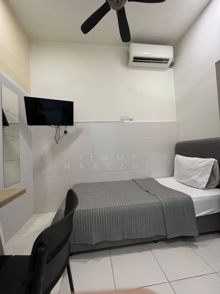 Servis Apartment untuk Dijual di The Zizz @ Damansara North - Jimmy Haryzul - Bedroom - PropertyGuru.com.my