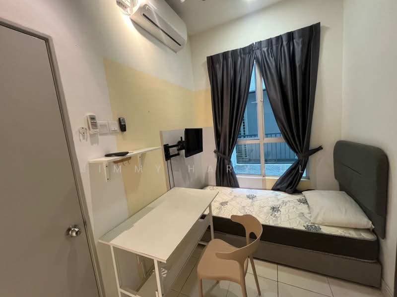 Servis Apartment untuk Dijual di The Zizz @ Damansara North - Jimmy Haryzul - Bedroom - PropertyGuru.com.my