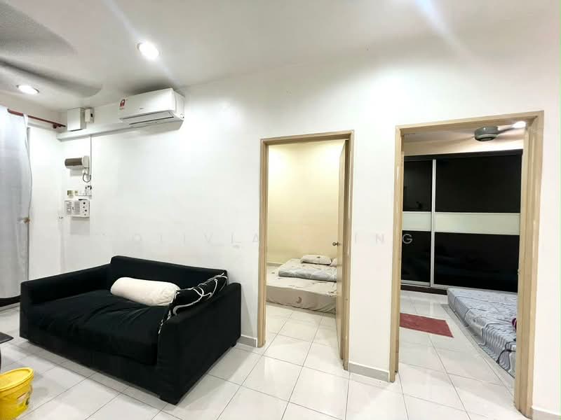 1-storey Terraced House for Sale in Taman JP Perdana (Johor Bahru) - Olivia Ching - Living Room - PropertyGuru.com.my
