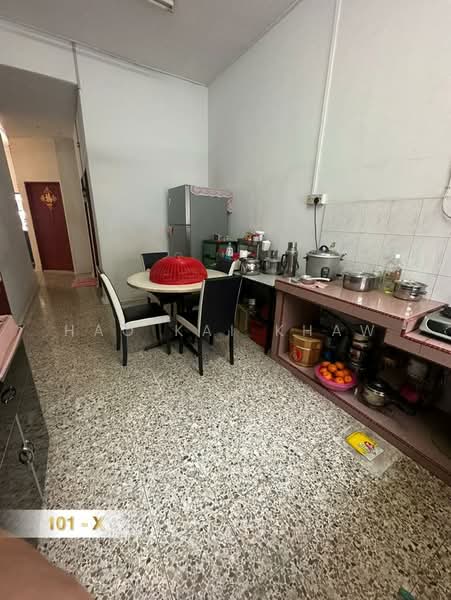 1-storey Terraced House for Sale in Kapar (Selangor) - Hao Kai Khaw - Kitchen - PropertyGuru.com.my