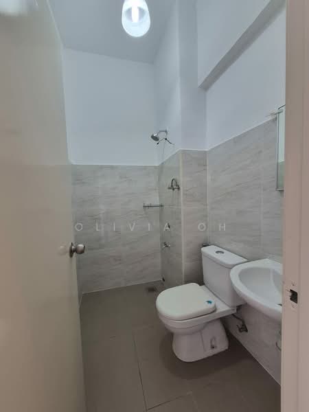 Rumah Teres untuk Disewa di Seremban (Negeri Sembilan) - OLIVIA OH - Bathroom - PropertyGuru.com.my