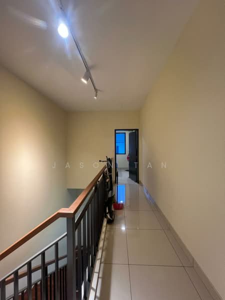 2-storey Terraced House for Sale in Taman Mount Austin (Tebrau) - Jason Tan - Corridor - PropertyGuru.com.my