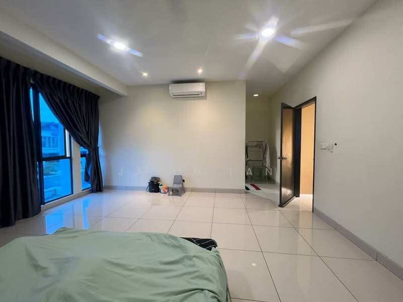2-storey Terraced House for Sale in Taman Mount Austin (Tebrau) - Jason Tan - Bedroom - PropertyGuru.com.my