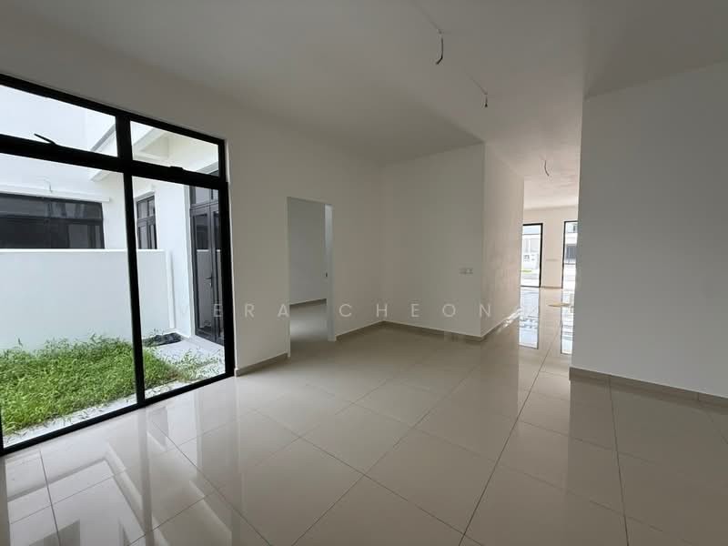 Cluster House for Sale in Eco Botanic 2 (Iskandar Puteri (Nusajaya)) - Vera Cheong - Living Room - PropertyGuru.com.my