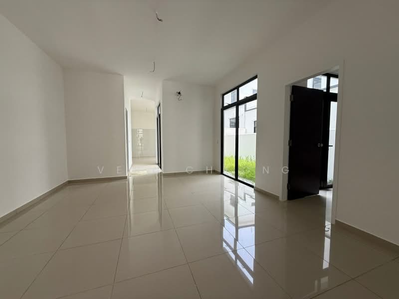 Cluster House for Sale in Eco Botanic 2 (Iskandar Puteri (Nusajaya)) - Vera Cheong - Living Room - PropertyGuru.com.my