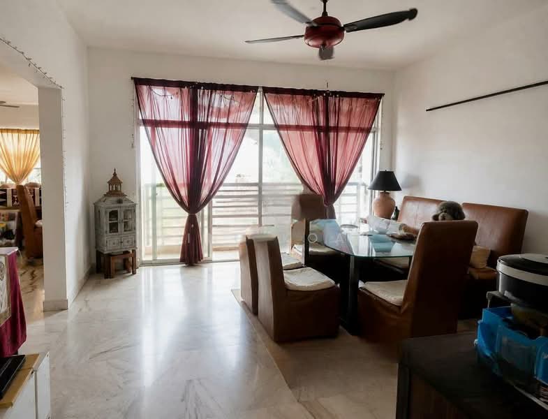 Rumah Teres 2 Tingkat untuk Dijual di Bukit Gambir (Gelugor) - Ping Koay - Living Room - PropertyGuru.com.my