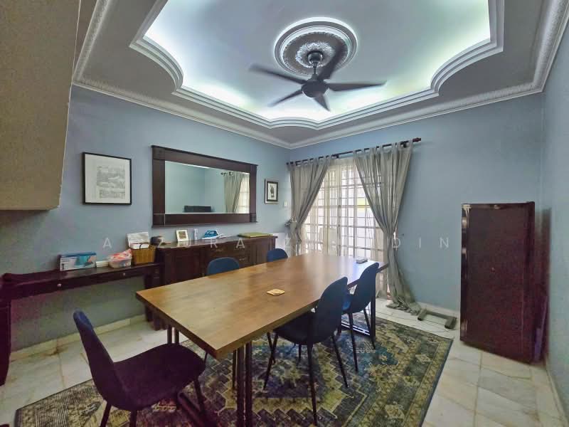 Rumah Teres 2.5 Tingkat untuk Dijual di Bandar Sri Damansara (Selangor) - Adzura Zamedin - Dining Room - PropertyGuru.com.my