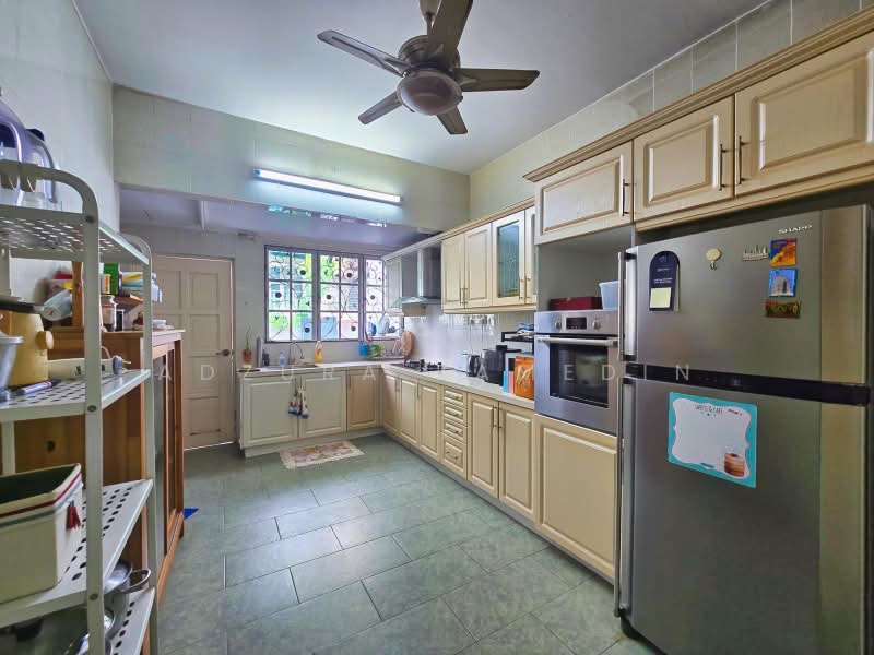 Rumah Teres 2.5 Tingkat untuk Dijual di Bandar Sri Damansara (Selangor) - Adzura Zamedin - Kitchen - PropertyGuru.com.my