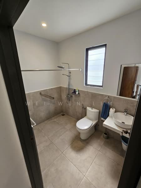 Rumah Banglo untuk Dijual di Saujana Impian (Kajang) - Wei Wen Lim - Bathroom - PropertyGuru.com.my