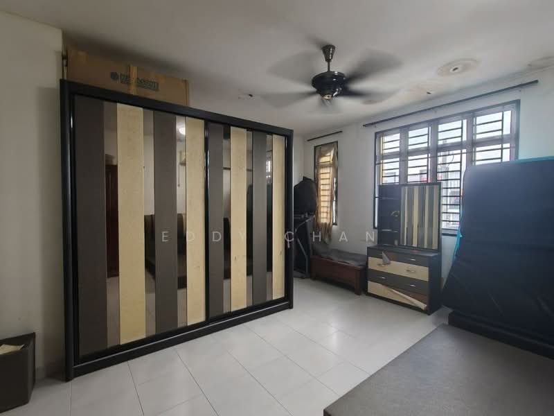 2-storey Terraced House for Sale in Johor Bahru (Johor) - Eddy Chan - Bedroom - PropertyGuru.com.my
