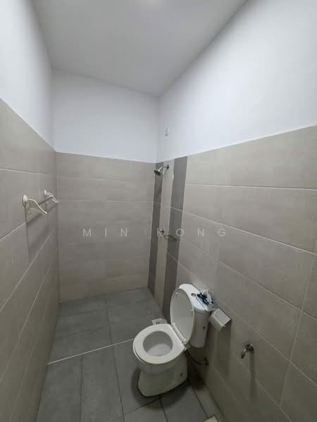 Cluster House for Rent in Taman Mutiara Mas (Skudai) - Min Kong - Bathroom - PropertyGuru.com.my