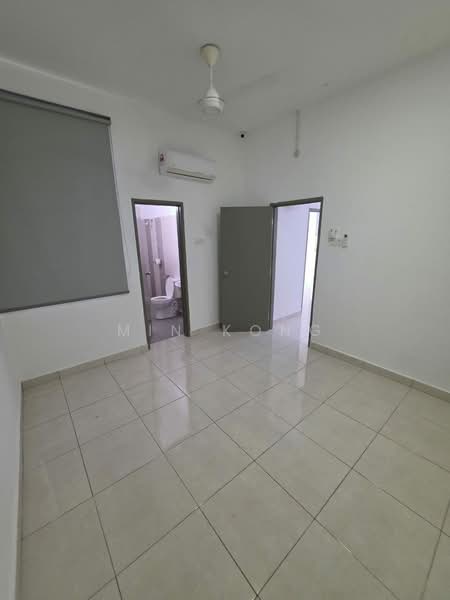 Cluster House for Rent in Taman Mutiara Mas (Skudai) - Min Kong - Interior - PropertyGuru.com.my