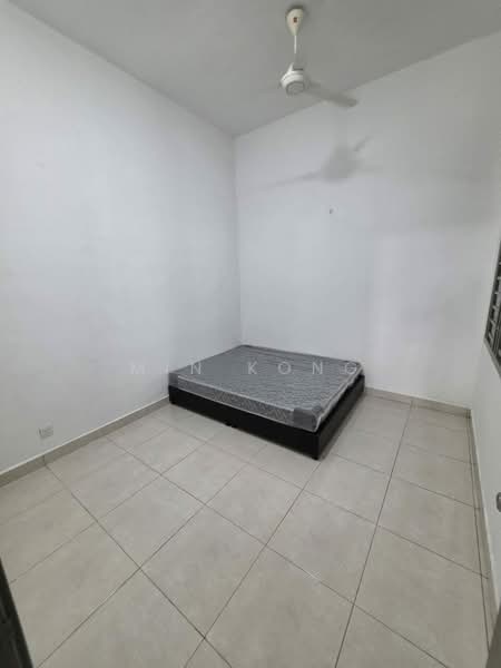 Cluster House for Rent in Taman Mutiara Mas (Skudai) - Min Kong - Bedroom - PropertyGuru.com.my