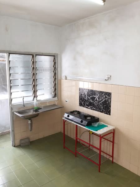 Apartment for Sale at Lily & Rose - Key Ling - Kitchen - PropertyGuru.com.my
