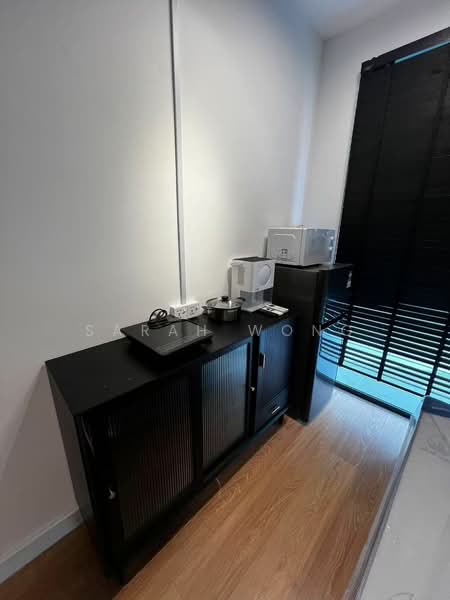 Servis Apartment untuk Disewa di The New Duo @ Edumetro - Sarah Wong - fridge , induction cooker , microwave - PropertyGuru.com.my