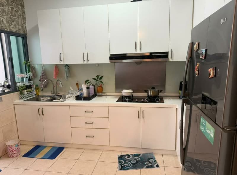 Kondominium untuk Disewa di Nautica Lake Suites - Cathryn Koo - Kitchen - PropertyGuru.com.my