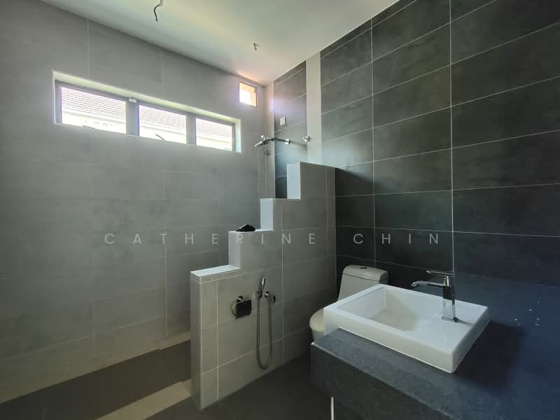 Bungalow for Sale in Ipoh (Perak) - Catherine Chin - Bathroom - PropertyGuru.com.my