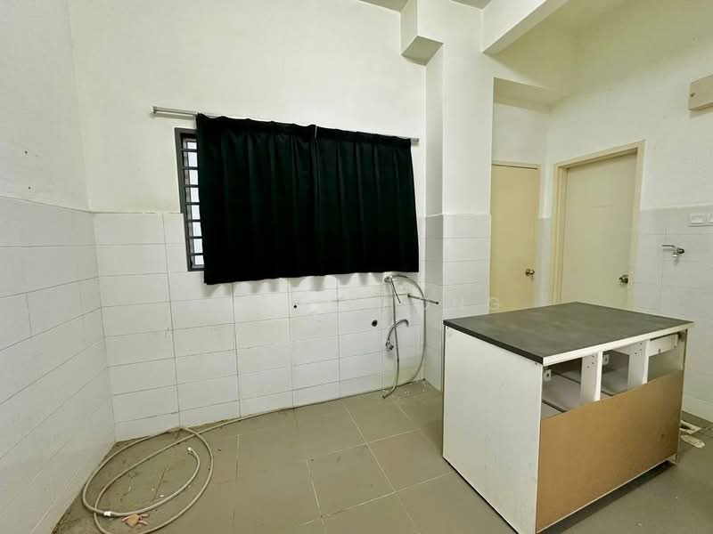 Rumah Teres 2 Tingkat untuk Dijual di Semenyih (Selangor) - Kent Chong - Kitchen - PropertyGuru.com.my