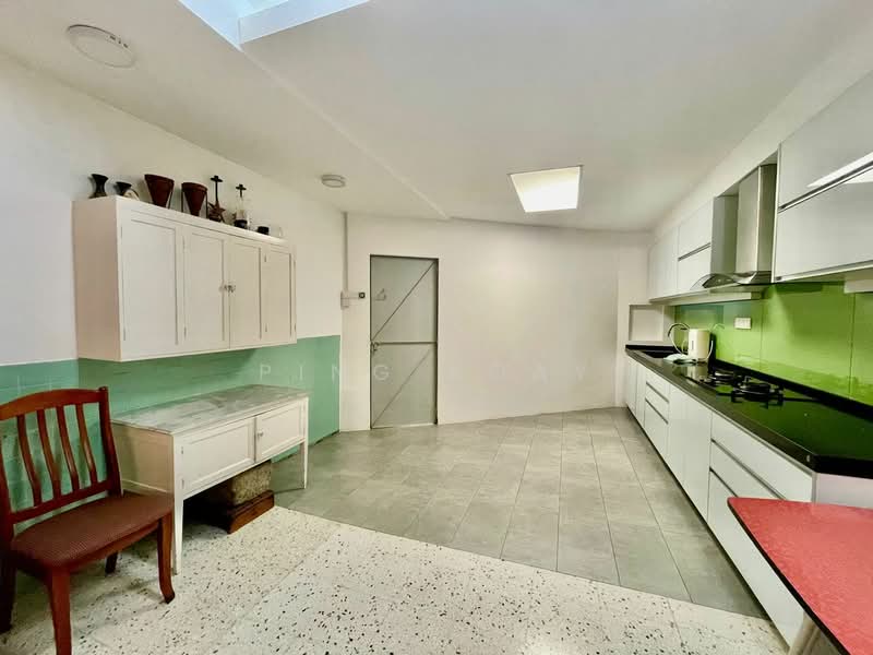 2-storey Terraced House for Sale in Minden Heights (Gelugor) - Ping Koay - Kitchen - PropertyGuru.com.my