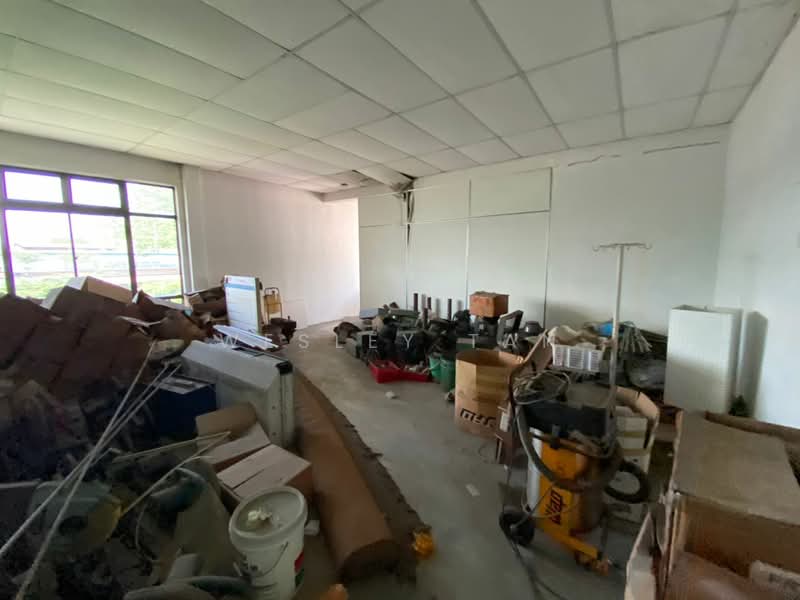 Kedai / Pejabat untuk Dijual di Taman Malim Jaya (Bachang) - Wesley Tan - Interior - PropertyGuru.com.my