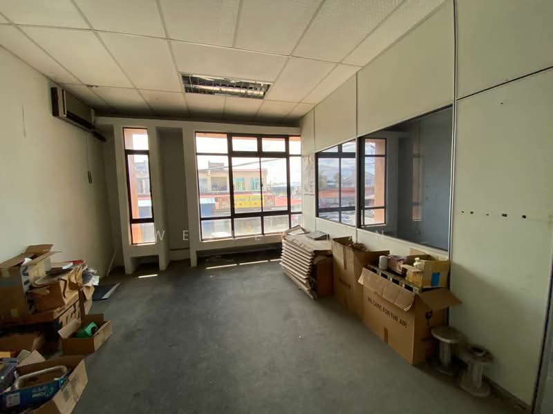 Kedai / Pejabat untuk Dijual di Taman Malim Jaya (Bachang) - Wesley Tan - Interior - PropertyGuru.com.my