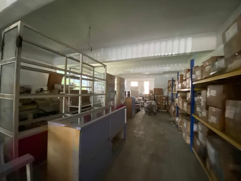 Kedai / Pejabat untuk Dijual di Taman Malim Jaya (Bachang) - Wesley Tan - Interior - PropertyGuru.com.my