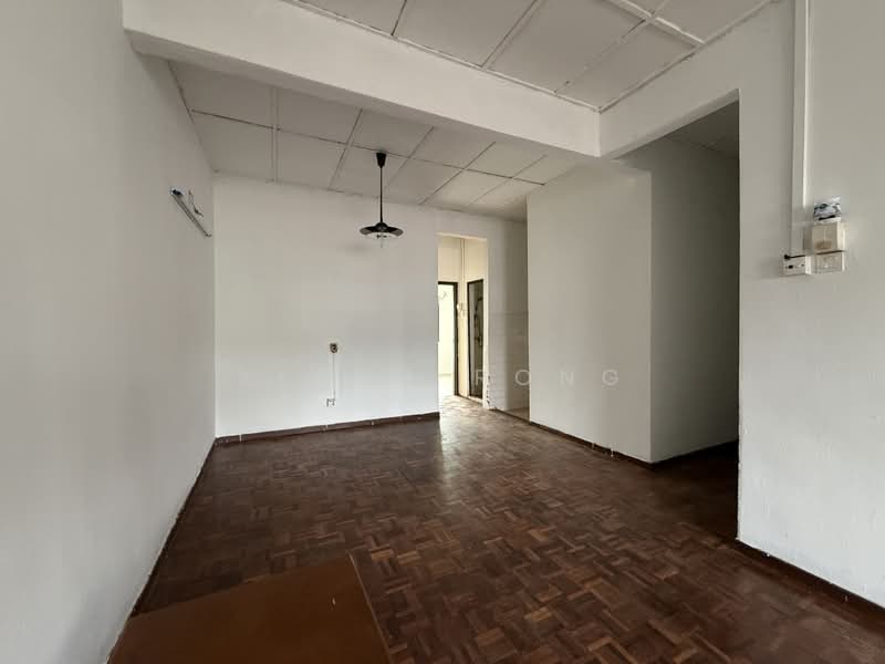 Rumah Bandar untuk Dijual di Pandan Indah (Ampang) - Xiang Rong - Dining Area - PropertyGuru.com.my