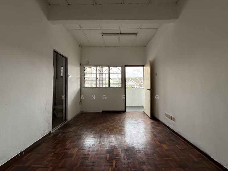 Rumah Bandar untuk Dijual di Pandan Indah (Ampang) - Xiang Rong - Master Bedroom - PropertyGuru.com.my