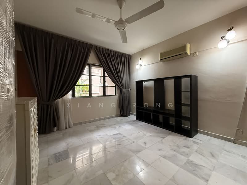 Rumah Teres 2.5 Tingkat untuk Dijual di KL City Centre (Kuala Lumpur) - Xiang Rong - Master Bedroom - PropertyGuru.com.my