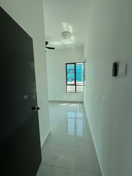 Bungalow for Sale in Kelapa Sawit (Kulai) - Wenting Lee - Corridor - PropertyGuru.com.my