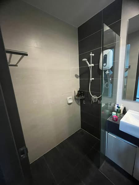Condominium for Rent at Queensville - Geoff Lim - Bathroom - PropertyGuru.com.my