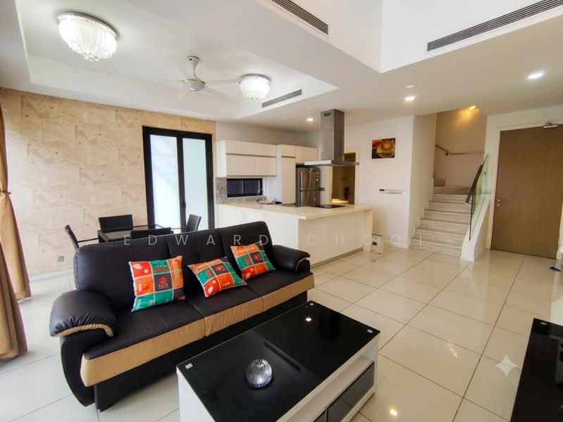 Kediaman Servis untuk Dijual di M City - Edward Chooi - Living Room - PropertyGuru.com.my