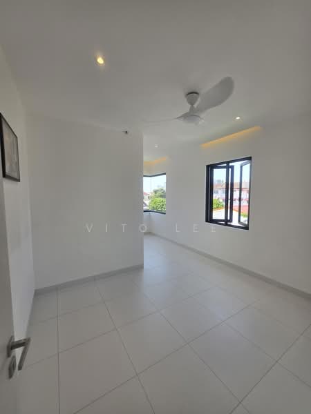 Semi-Detached House for Sale in Kampung Lapan (Melaka City) - Vito Lee - PropertyGuru.com.my