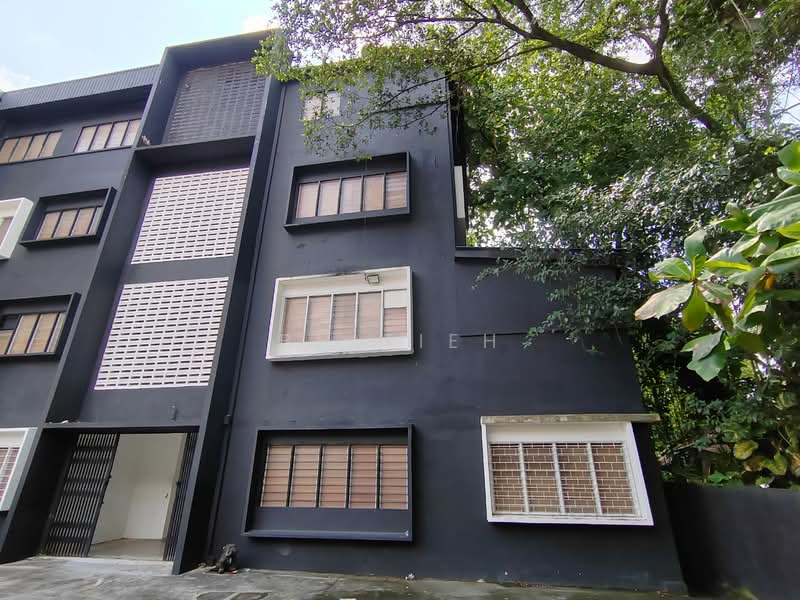 Shop for Sale in KL City Centre (Kuala Lumpur) - BH Tieh - Exterior - PropertyGuru.com.my