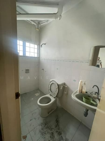 Condominium for Sale at De Tropicana - Mavis Wong - Bathroom - PropertyGuru.com.my
