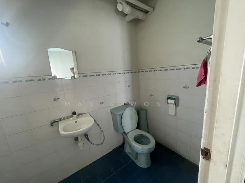 Condominium for Sale at De Tropicana - Mavis Wong - Bathroom - PropertyGuru.com.my